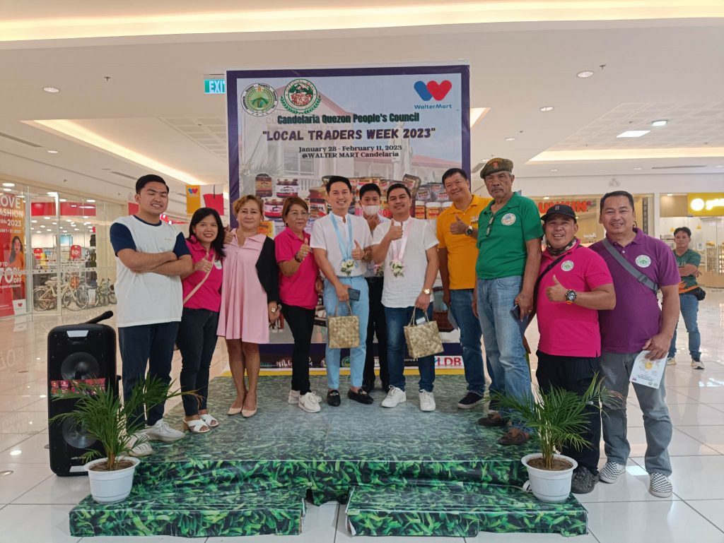 Opening of the local trader's week attended by Mayor George D. Suayan, Mr. Froilan Remo, the chairman of the CQPC, Jerwin A. Samson, DTI NC Senior Business Counselor, and Mr. Reymart Banaag, the administrator of Waltermart.