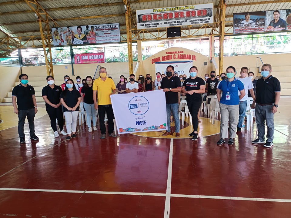 Group photo of attendees of LSP-NSB ceremonial awarding in Paete, Laguna