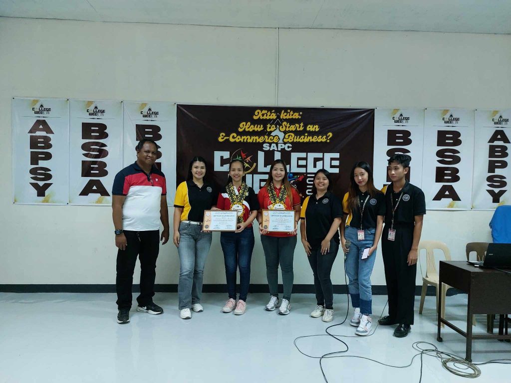 in photo: Negosyo Center Business Counsellors Edelyn Aireen Muñoz and Julie Flor Garcia, as the resource speakers in E-Commerce Business Seminar.