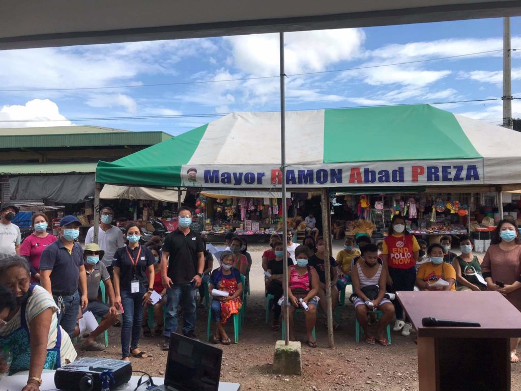 DTI-Negosyo Center Tiaong together with the Public Market Association in Tiaong conducts P3-CARES Loan Application Tutorial