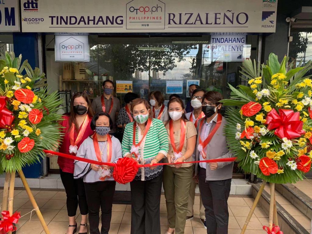 Ribbon cutting ceremony of the newly established OTOP hub in Rizal Province