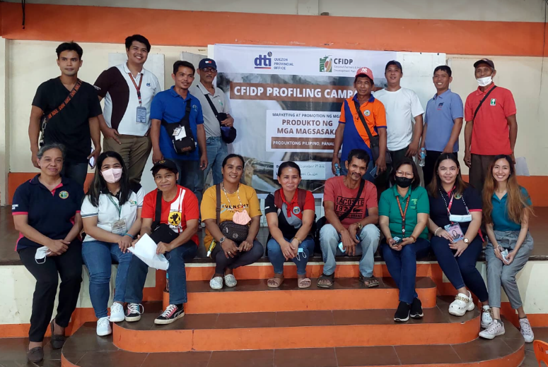 DTI Quezon together with CFIDP beneficiaries in Lopez, Quezon