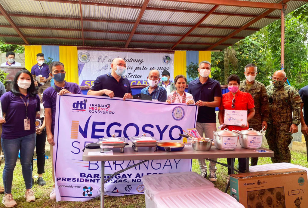 Distribution of livelihood kits to residents of Brgy. Alegria, Cotabato