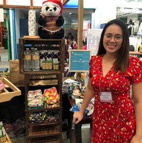 Cye Apalla displayed her cloth diapers during DTI Misamis Oriental’s Kahimunan Christmas Bazaar 2019.