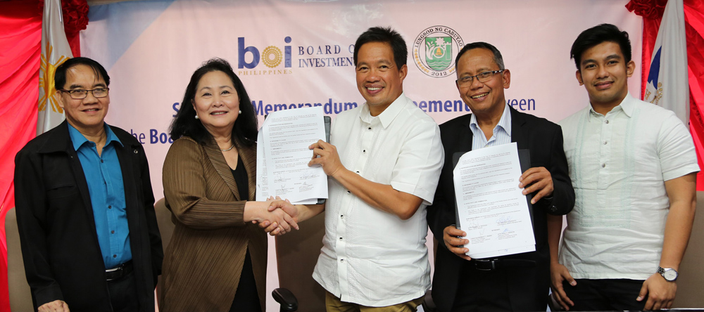 Group shot during the signing of MOA between BOI and Cabuyao City
